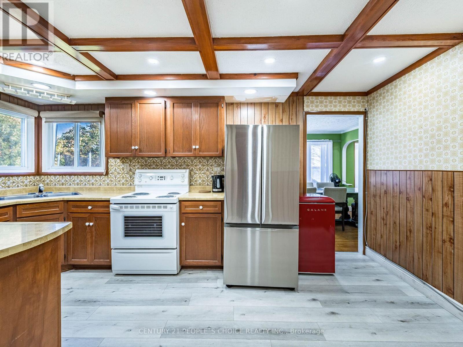 7 - 22625 Loyalist Pky Parkway, Quinte West, Ontario  K8V 5P7 - Photo 7 - X12508612