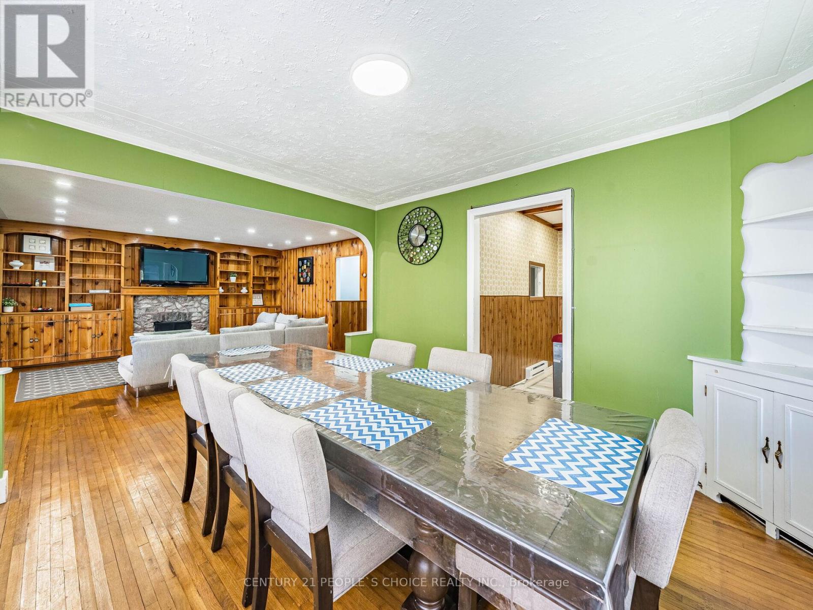 7 - 22625 Loyalist Pky Parkway, Quinte West, Ontario  K8V 5P7 - Photo 9 - X12508612