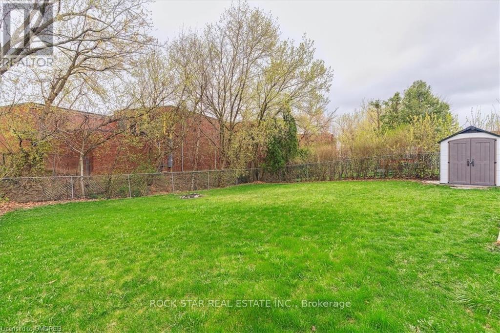 Lower - 10 Westdale Drive, St. Catharines, Ontario  L2S 2R8 - Photo 13 - X12508622