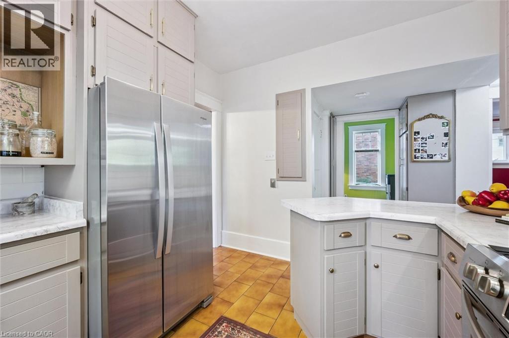 76 Ahrens Street W, Kitchener, Ontario  N2H 4C1 - Photo 15 - 40769689