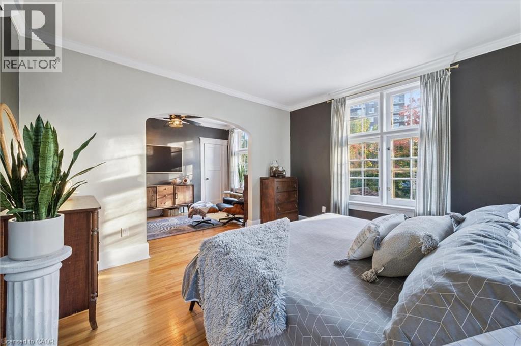 76 Ahrens Street W, Kitchener, Ontario  N2H 4C1 - Photo 34 - 40769689