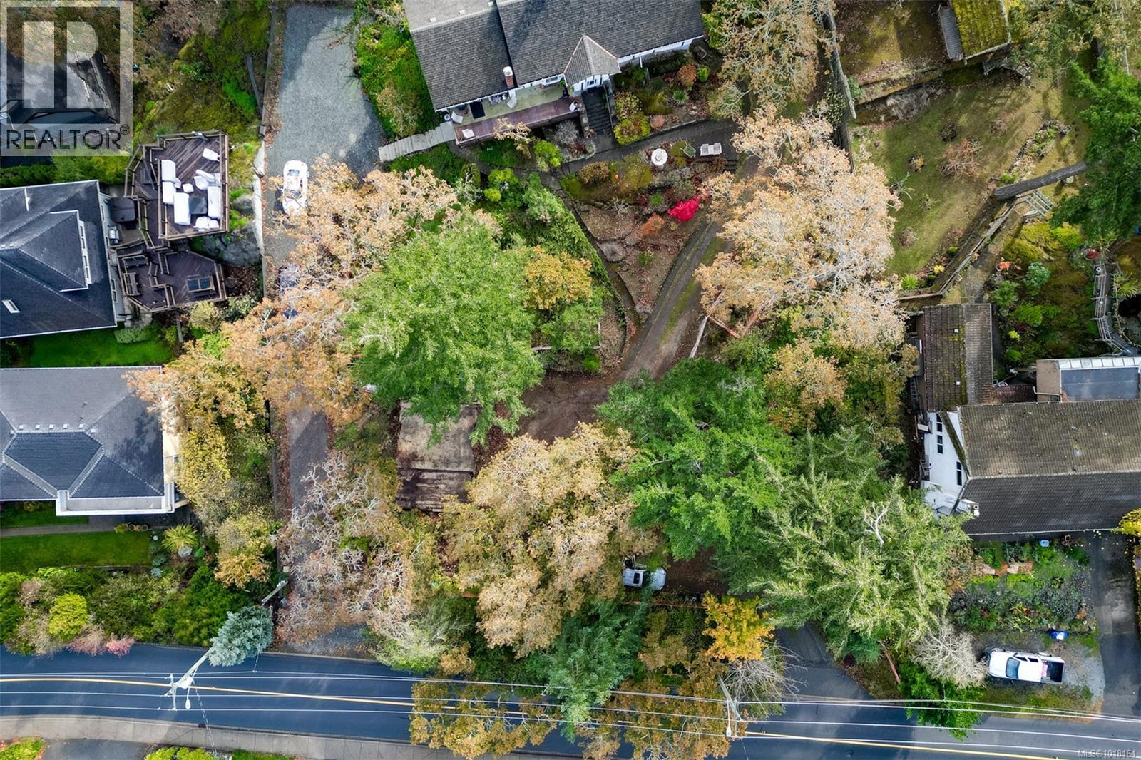 3841 Wilkinson Rd, Saanich, British Columbia  V8Z 5A3 - Photo 5 - 1018164