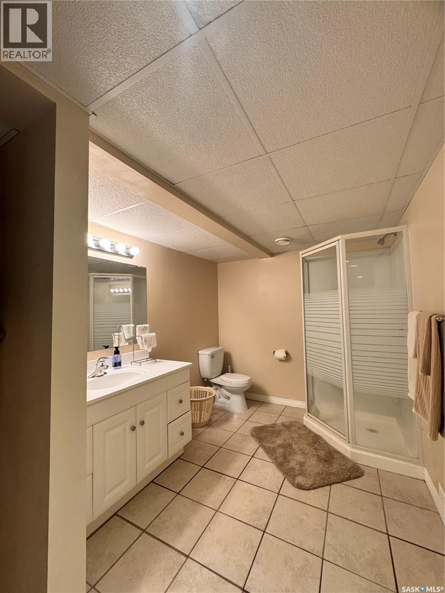 1703 Hunter Place E, Regina, Saskatchewan  S4V 0P3 - Photo 32 - SK022355