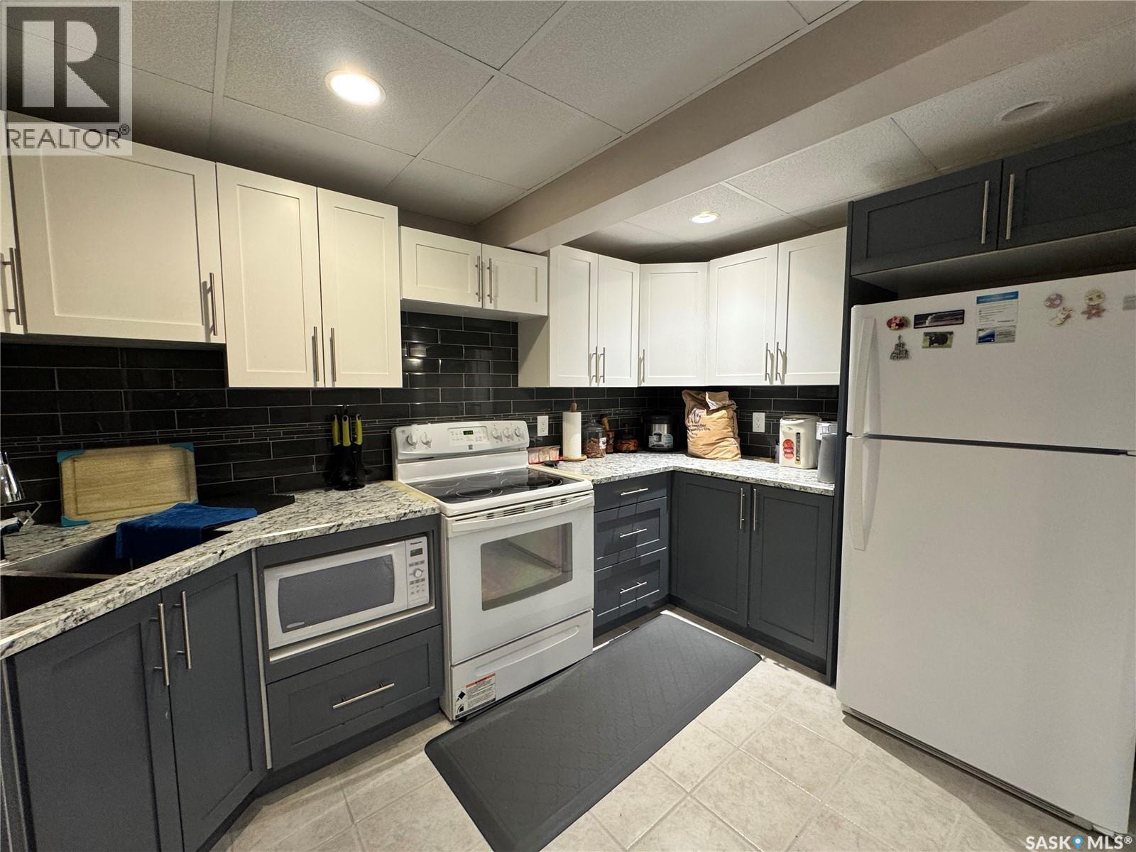 1703 Hunter Place E, Regina, Saskatchewan  S4V 0P3 - Photo 28 - SK022355