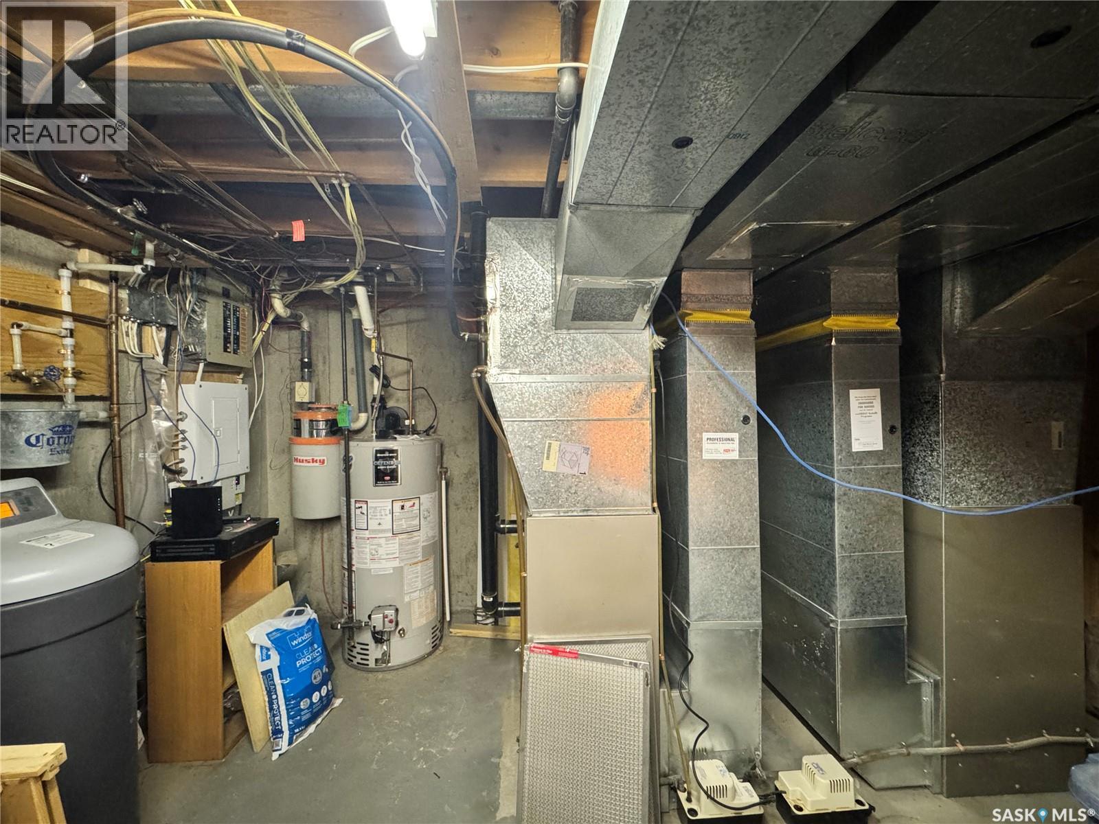 1703 Hunter Place E, Regina, Saskatchewan  S4V 0P3 - Photo 35 - SK022355