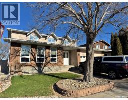 1703 Hunter PLACE E Gardiner Park