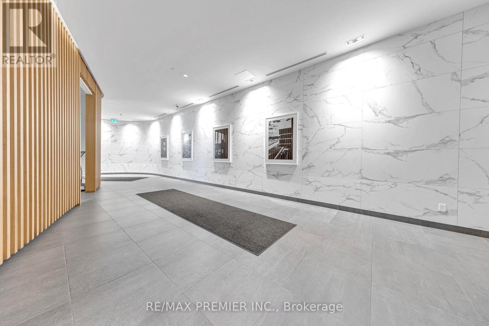 1413 - 120 Varna Drive, Toronto, Ontario  M6A 0B3 - Photo 3 - C12508720