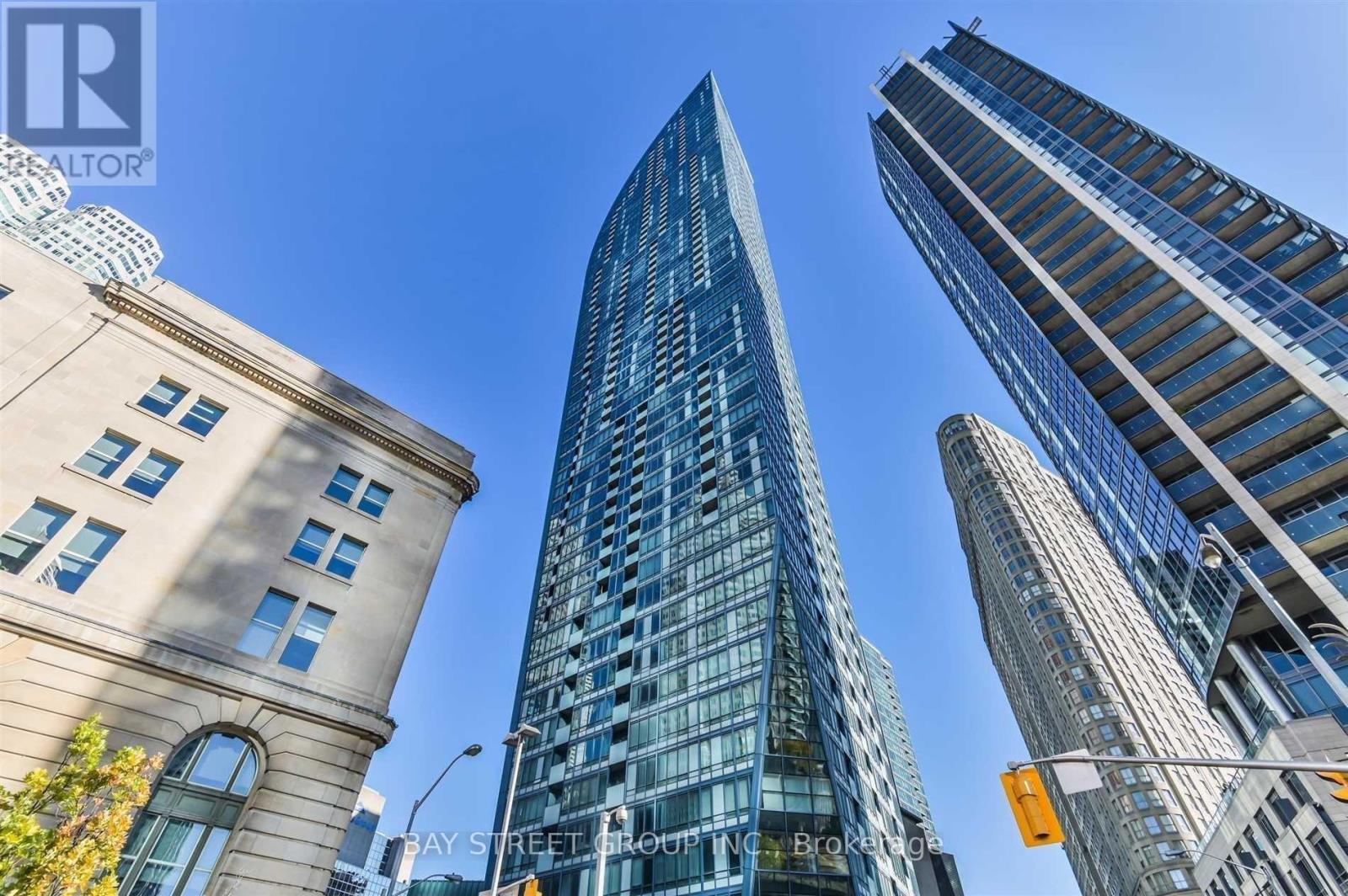 405 - 8 THE ESPLANADE, Toronto, Ontario