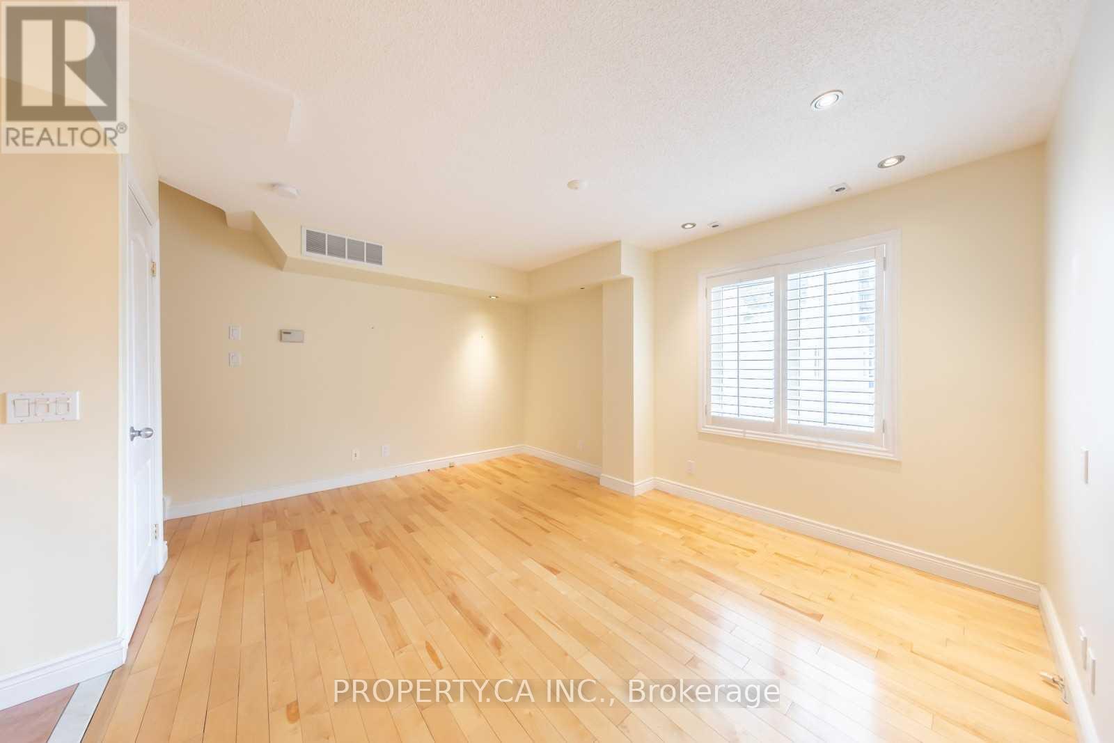 3013 - 12 Sudbury Street, Toronto, Ontario  M6J 3W7 - Photo 10 - C12508840