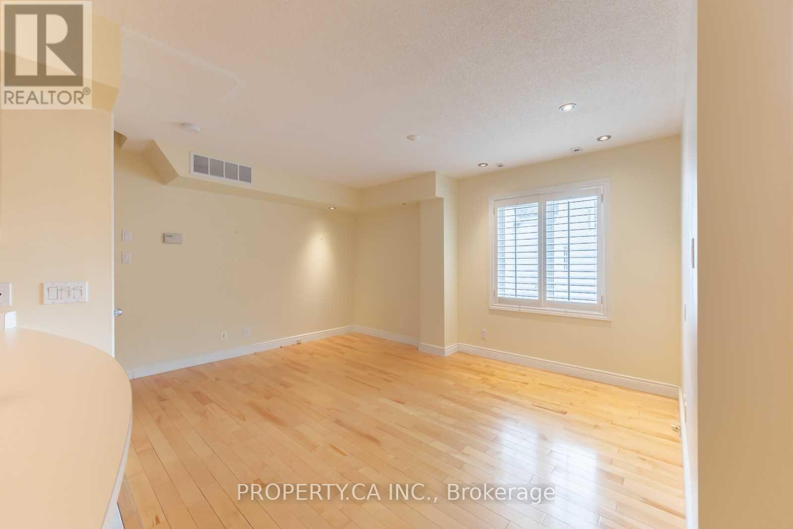 3013 - 12 Sudbury Street, Toronto, Ontario  M6J 3W7 - Photo 12 - C12508840