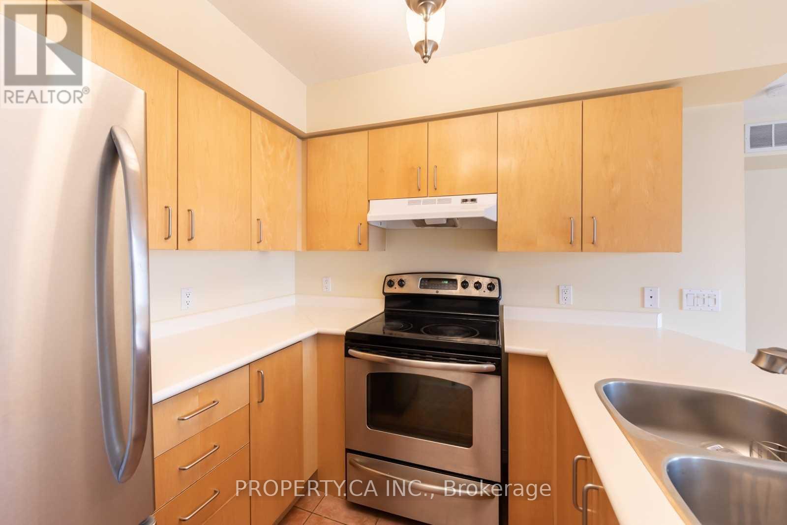 3013 - 12 Sudbury Street, Toronto, Ontario  M6J 3W7 - Photo 4 - C12508840