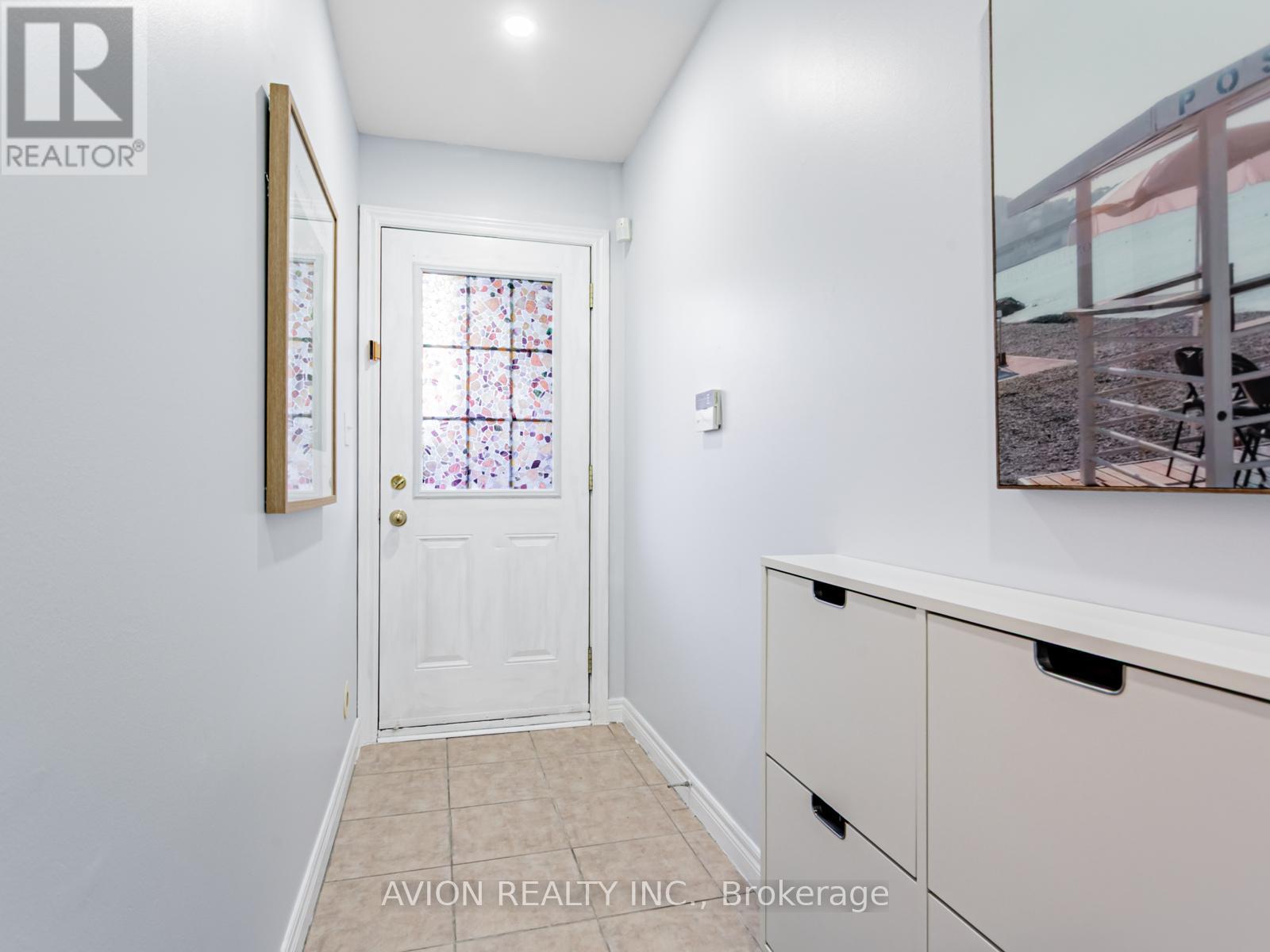 11 - 45 Cedarcroft Boulevard, Toronto, Ontario  M2R 3Y2 - Photo 7 - C12508874