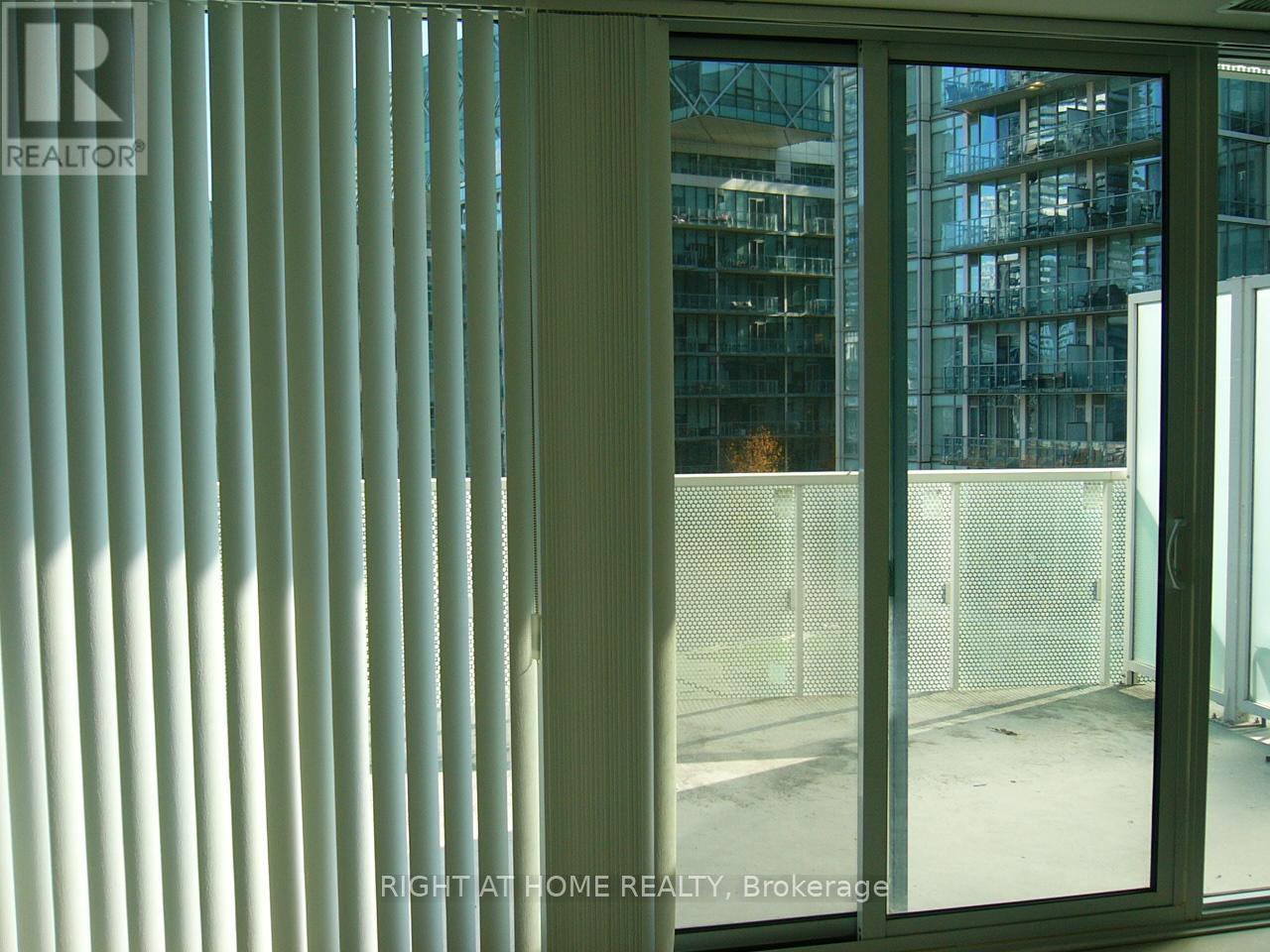 523 - 15 Queens Quay E, Toronto, Ontario  M5E 0C5 - Photo 6 - C12508904