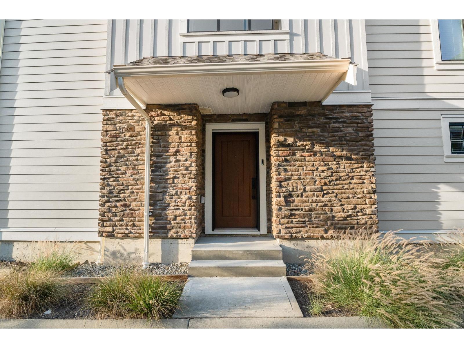 17 20327 72b Avenue, Langley, British Columbia V2Y 4J6 - Photo 2 - R3064462