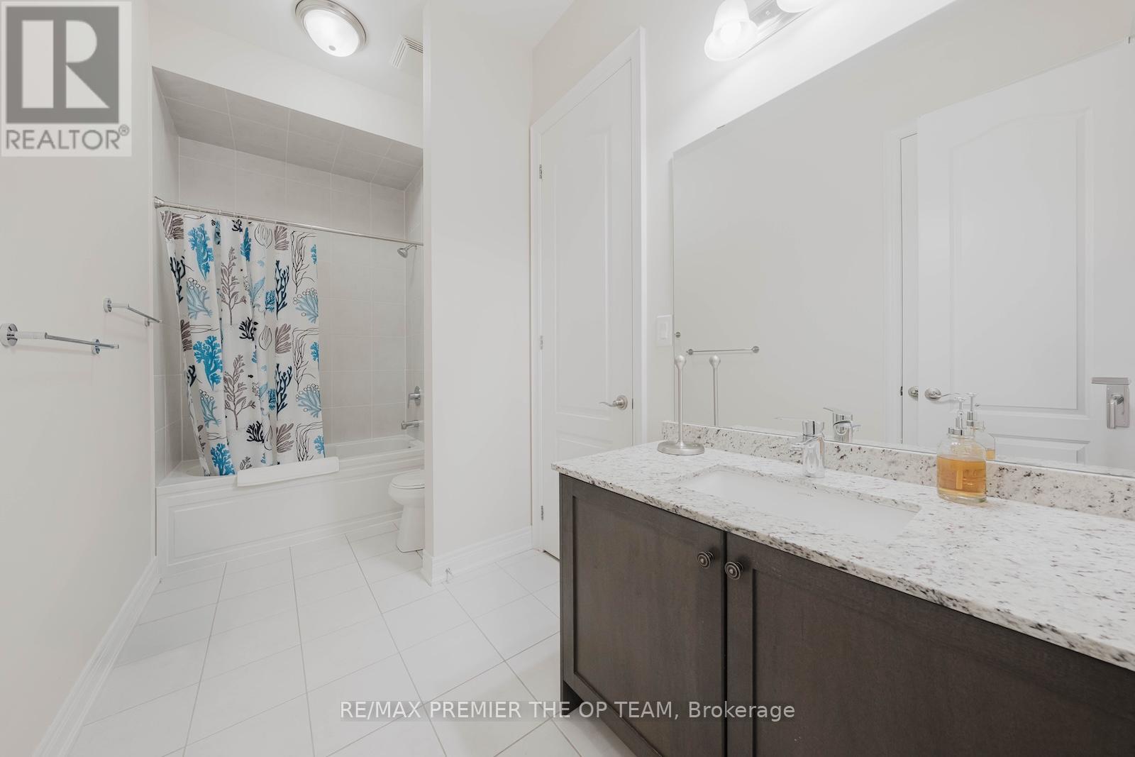 70 Torgan Trail, Vaughan, Ontario  L4H 3X6 - Photo 32 - N12447741