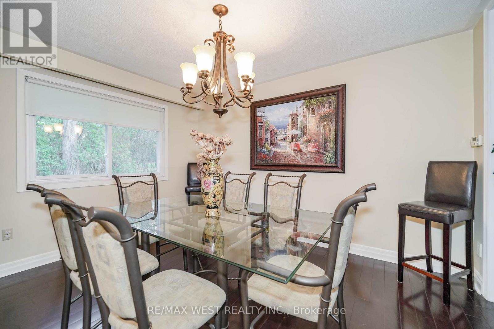 5949 Concession 6 Road, Uxbridge, Ontario L9P 0L6 - Photo 6 - N12499556