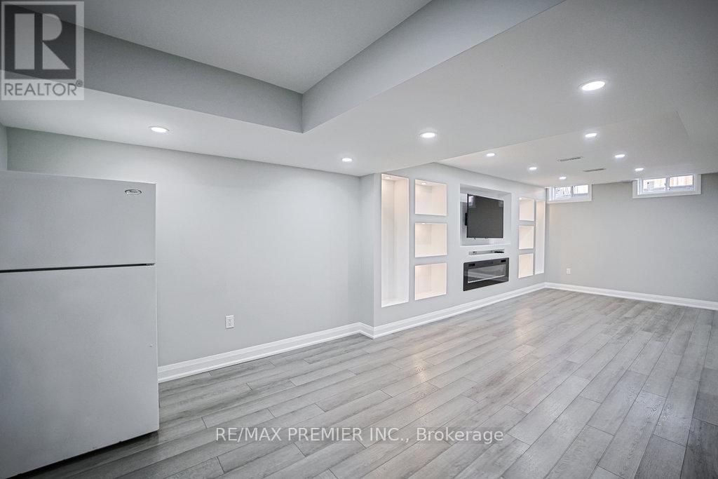 131 Landolfi Way, Bradford West Gwillimbury, Ontario  L3Z 4L7 - Photo 21 - N12497876