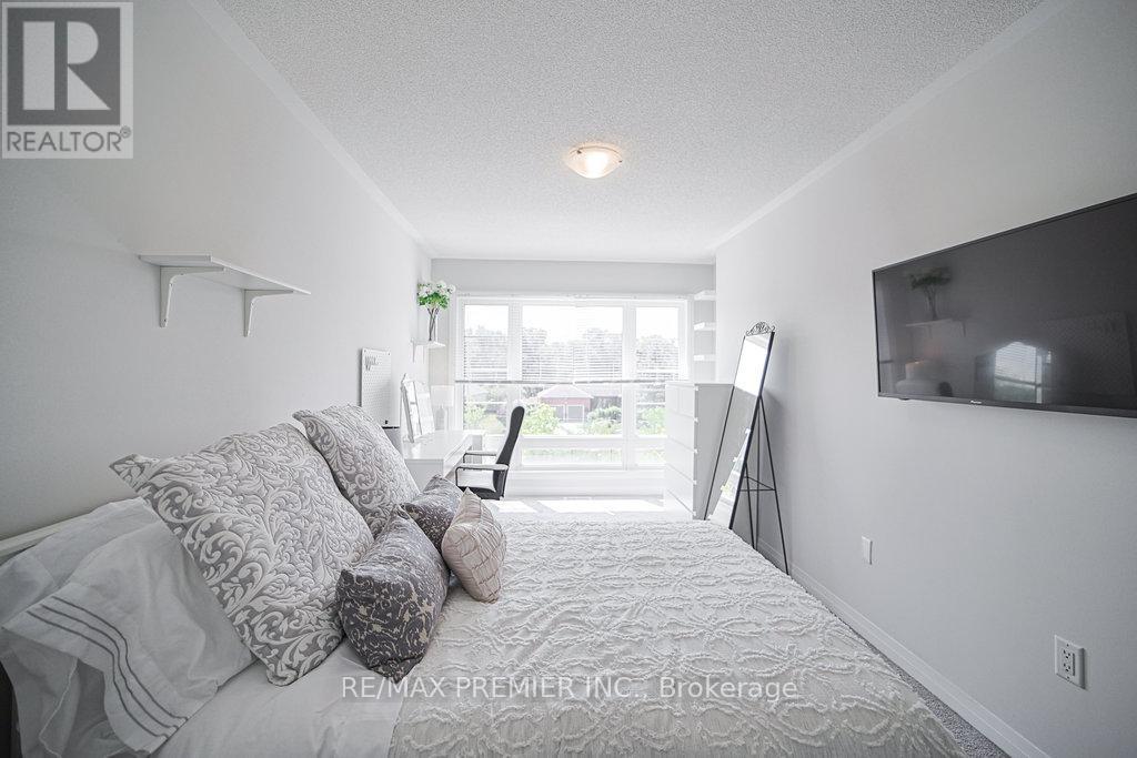131 Landolfi Way, Bradford West Gwillimbury, Ontario  L3Z 4L7 - Photo 10 - N12497876