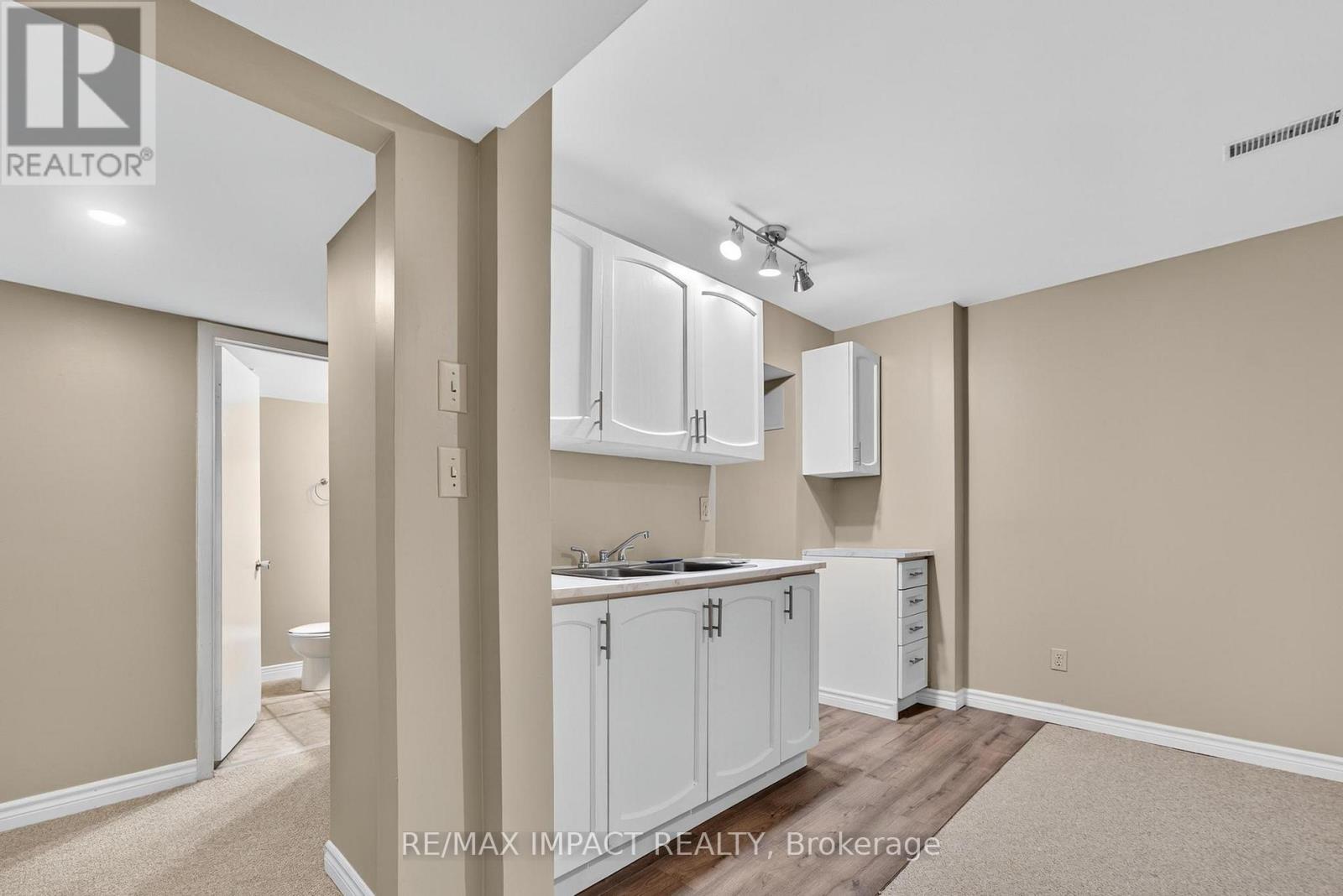 272 Raglan Road W, Oshawa, Ontario  L1H 0N3 - Photo 43 - E12497458