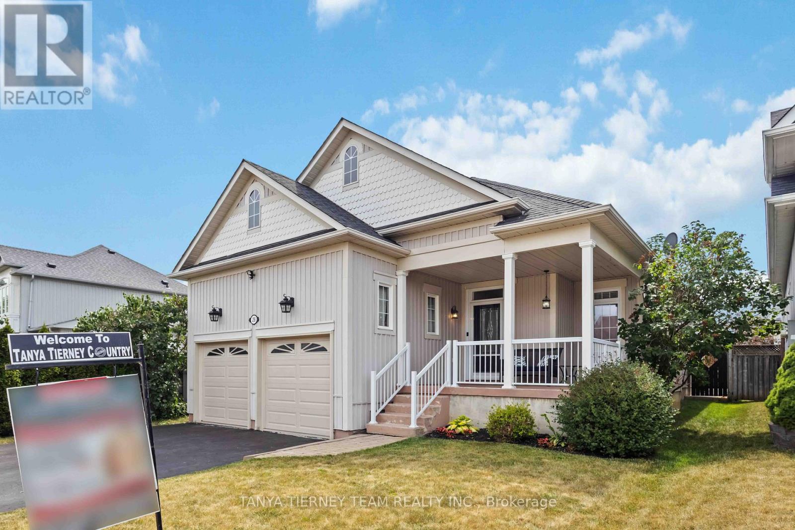 26 Wilshire Drive, Whitby, Ontario  L1M 2C9 - Photo 3 - E12508660