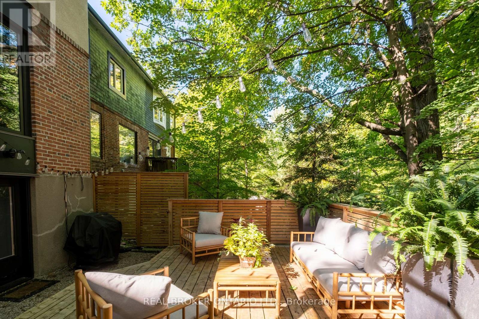 5 Wembley Drive, Toronto, Ontario  M4L 3C9 - Photo 19 - E12508690