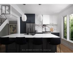 5 WEMBLEY DRIVE, Toronto, Ontario