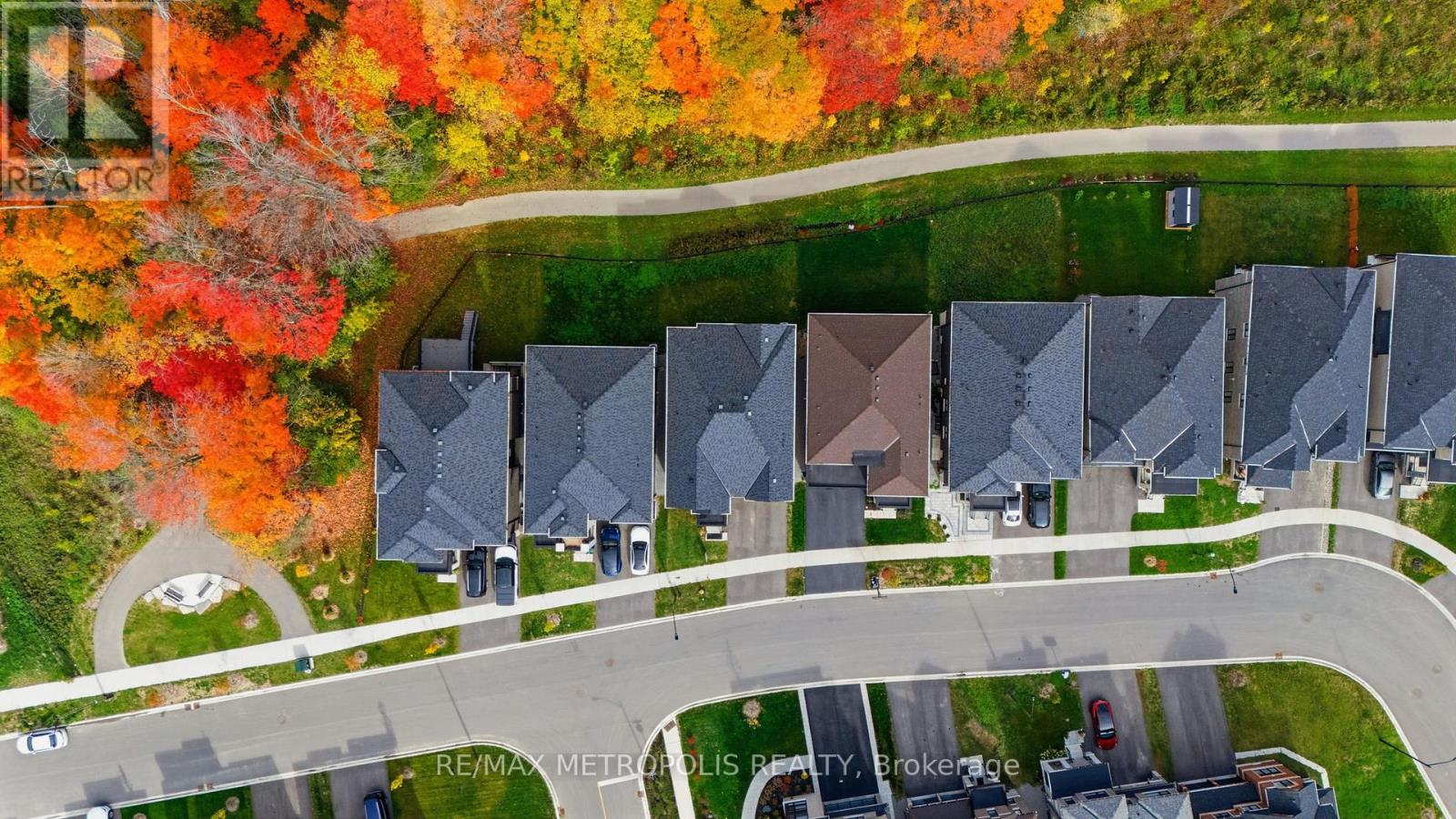 35 Fruitful Crescent, Whitby, Ontario L1P 0N3 - Photo 44 - E12508794