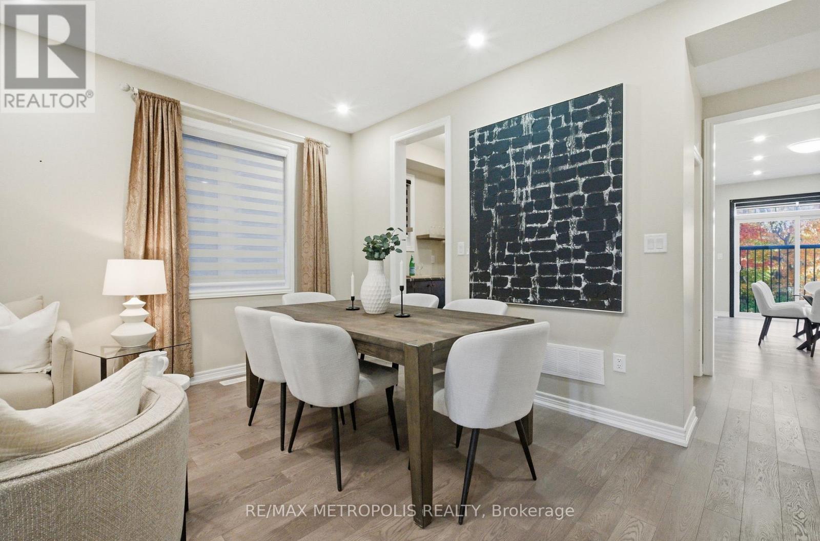 35 Fruitful Crescent, Whitby, Ontario L1P 0N3 - Photo 7 - E12508794