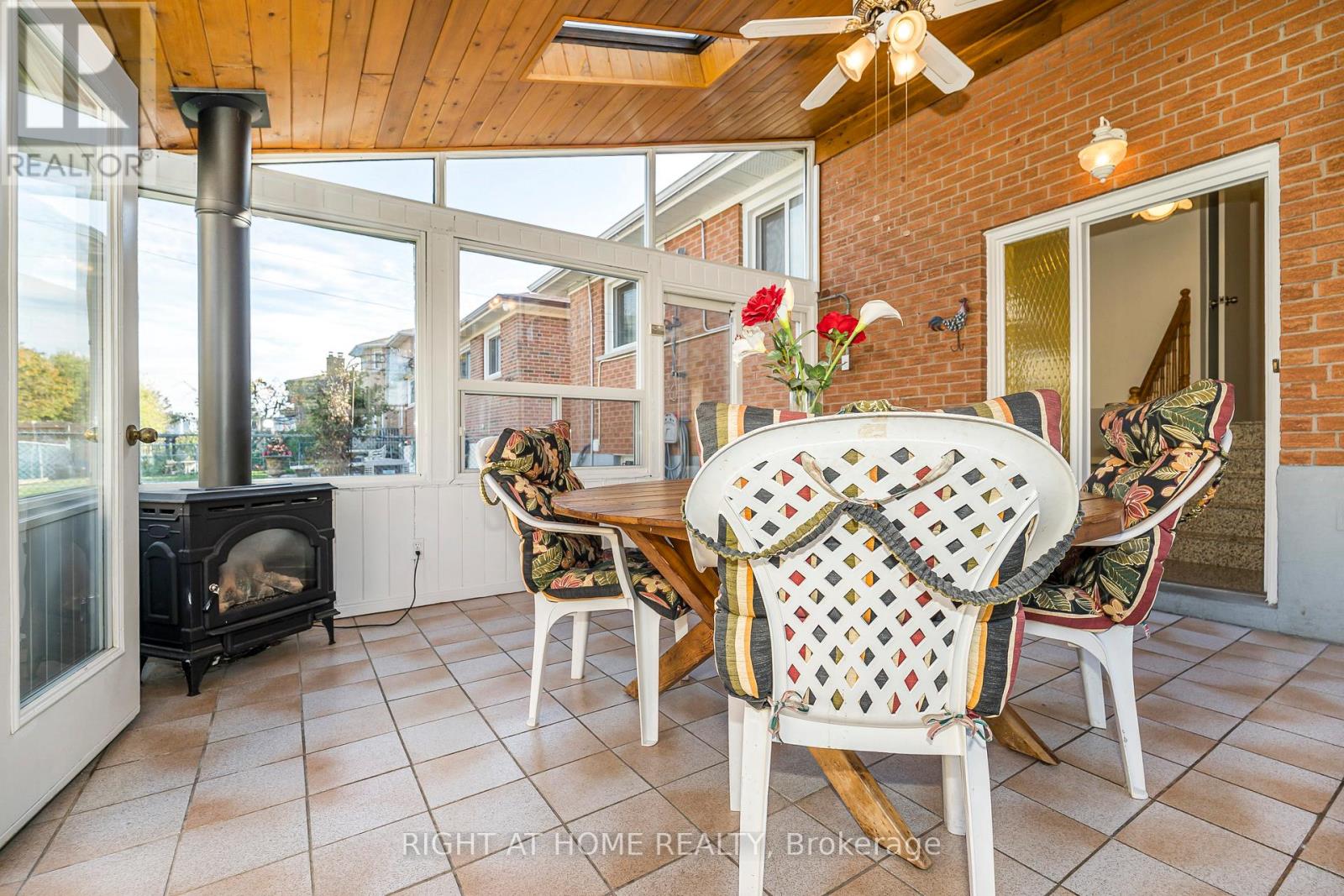 12 Scarden Avenue, Toronto, Ontario  M1T 1V9 - Photo 26 - E12508810