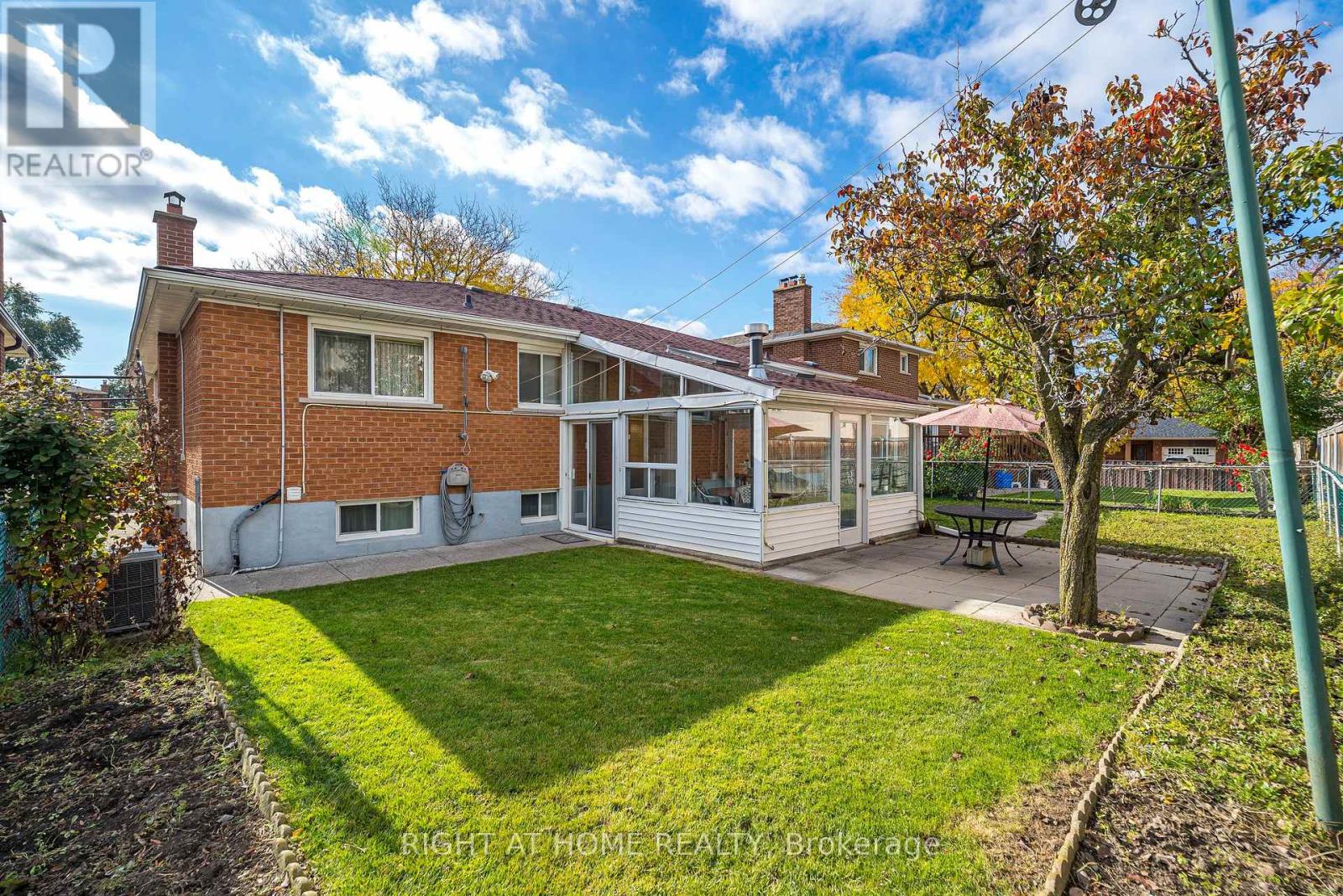 12 Scarden Avenue, Toronto, Ontario  M1T 1V9 - Photo 36 - E12508810