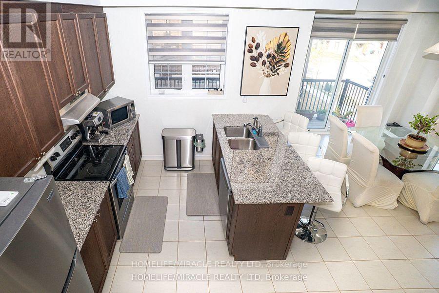 3251 Brigadier Avenue, Pickering, Ontario  L1X 0N1 - Photo 17 - E12508852