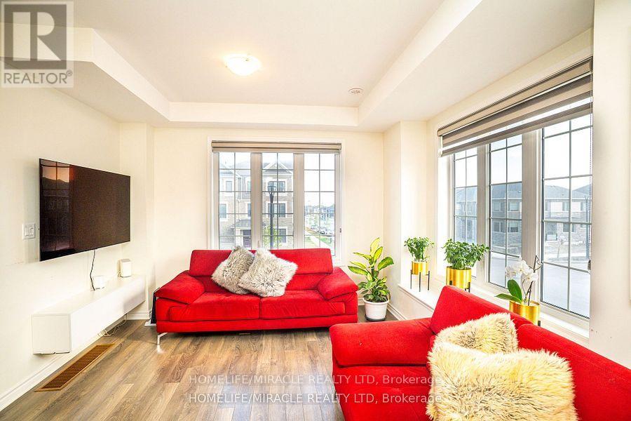 3251 Brigadier Avenue, Pickering, Ontario  L1X 0N1 - Photo 21 - E12508852