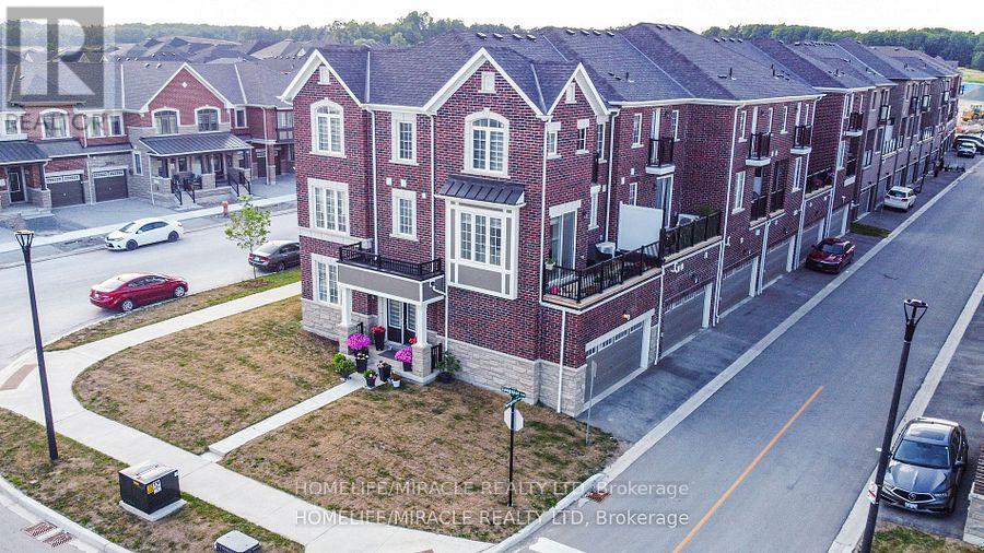 3251 Brigadier Avenue, Pickering, Ontario  L1X 0N1 - Photo 4 - E12508852