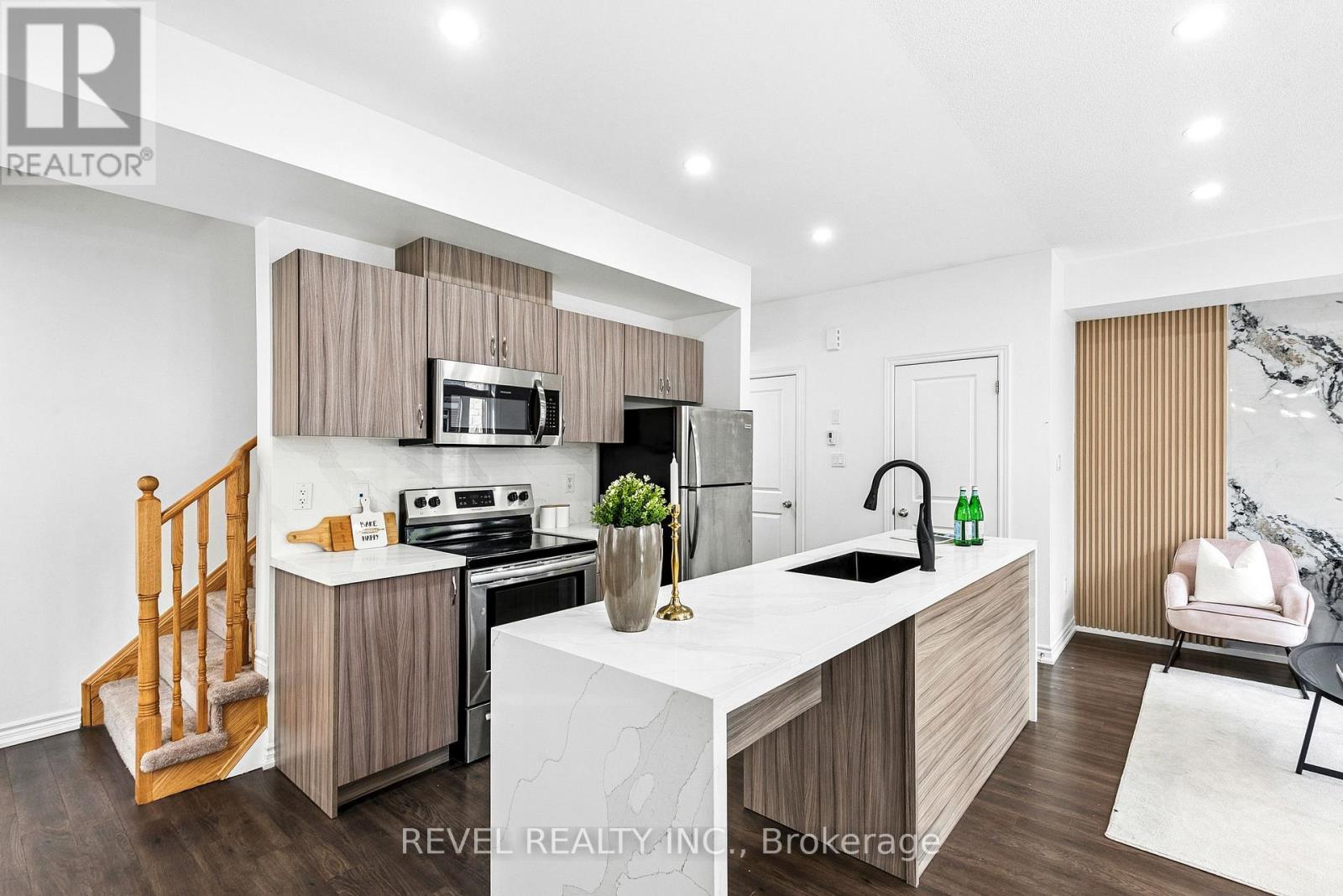 2621 Garrison Crossing, Pickering, Ontario  L1X 0E5 - Photo 11 - E12508882