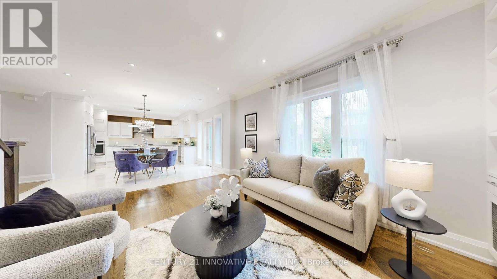 1 Dustan Crescent, Toronto, Ontario  M4J 4G4 - Photo 8 - E12508890