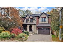 1 DUSTAN CRESCENT, Toronto, Ontario