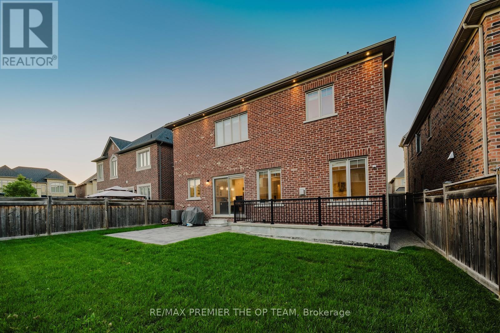 70 Torgan Trail, Vaughan, Ontario  L4H 3X6 - Photo 43 - N12447741