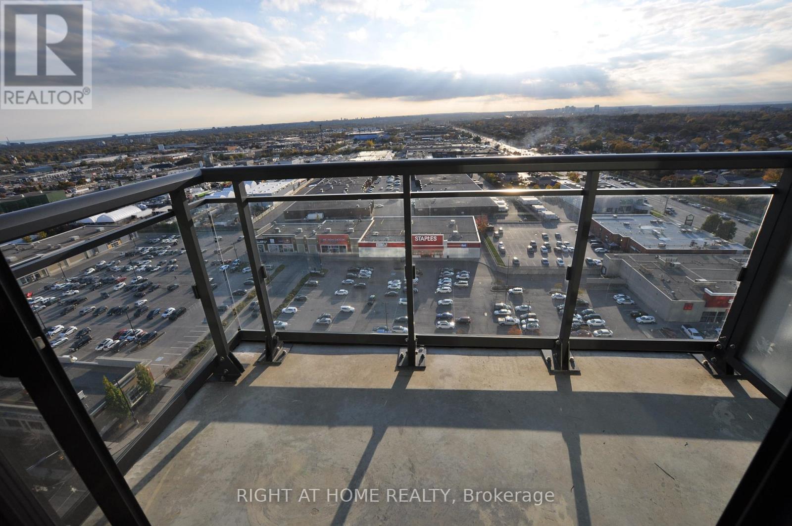 1705 - 3975 Grand Park Drive, Mississauga, Ontario  L5B 0K4 - Photo 28 - W12507228