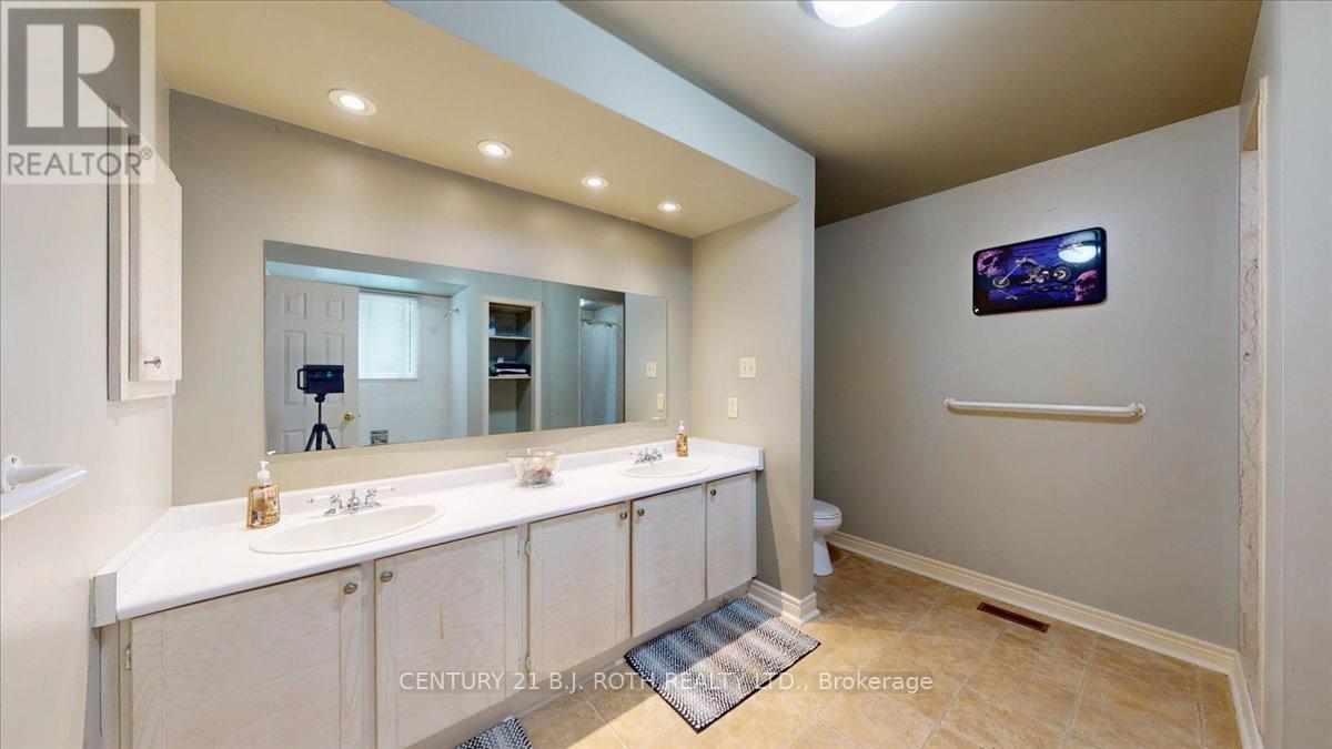 995 Linden Street, Innisfil, Ontario  L9S 1W4 - Photo 24 - N12508644