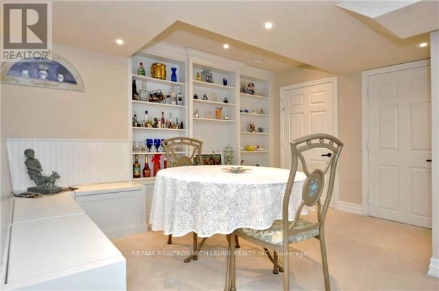 81 Spring Farm Road, Aurora, Ontario  L4G 7W7 - Photo 13 - N12508656