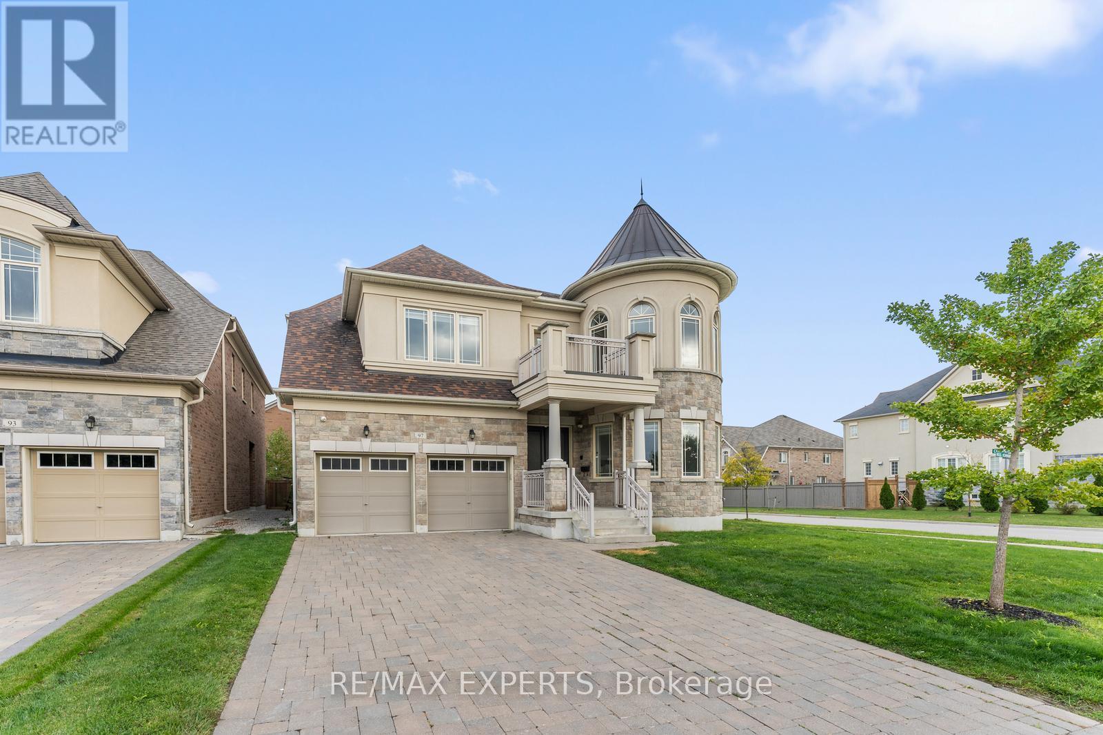 97 ROSS VENNARE CRESCENT, Vaughan, Ontario