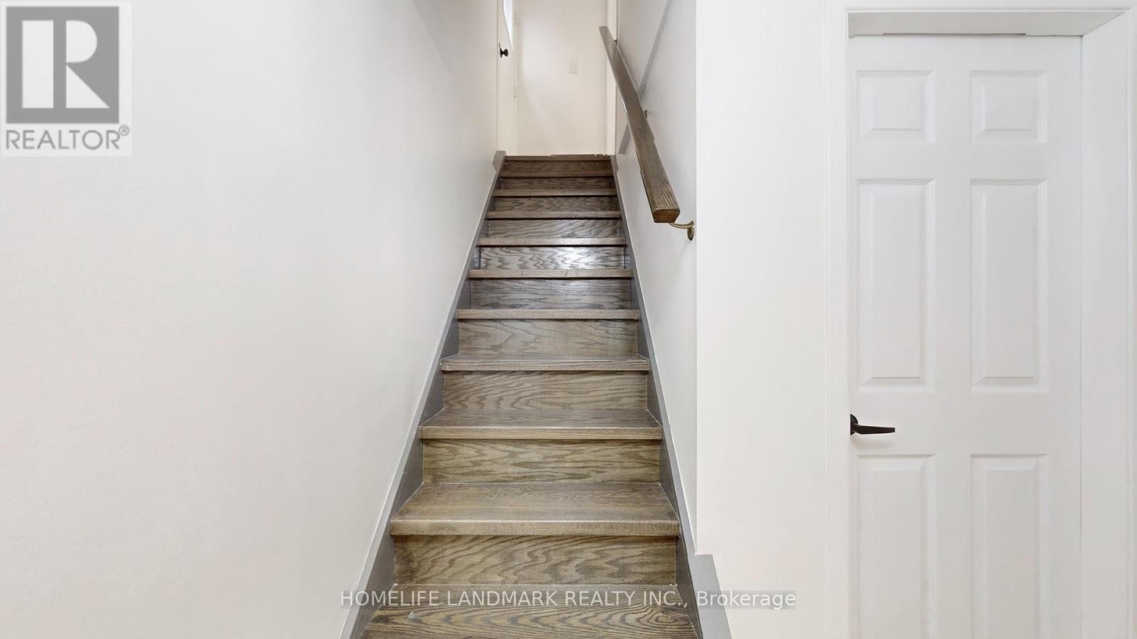 147 Risebrough Circuit, Markham, Ontario  L3R 3E2 - Photo 37 - N12508750