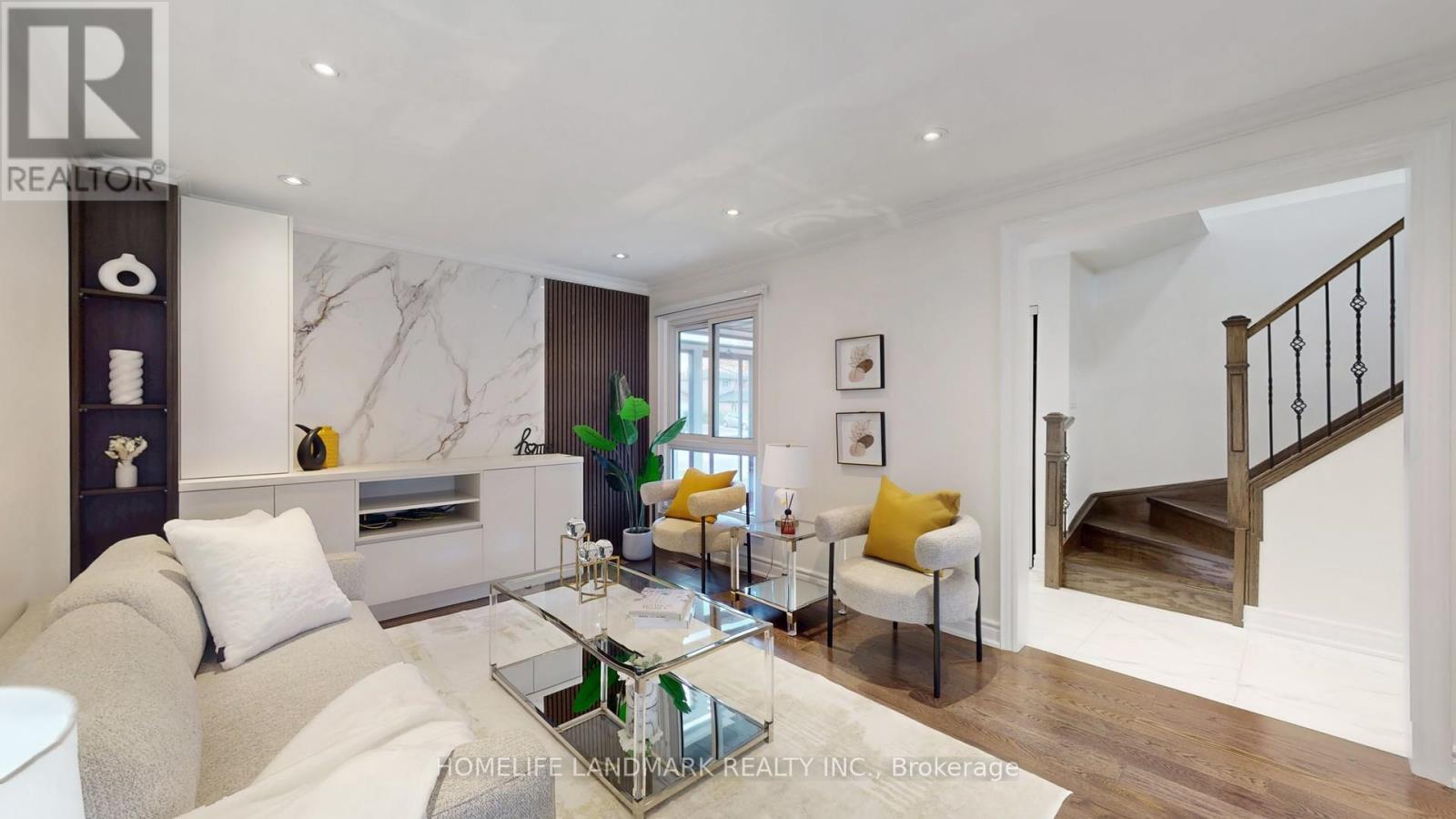 147 Risebrough Circuit, Markham, Ontario  L3R 3E2 - Photo 6 - N12508750