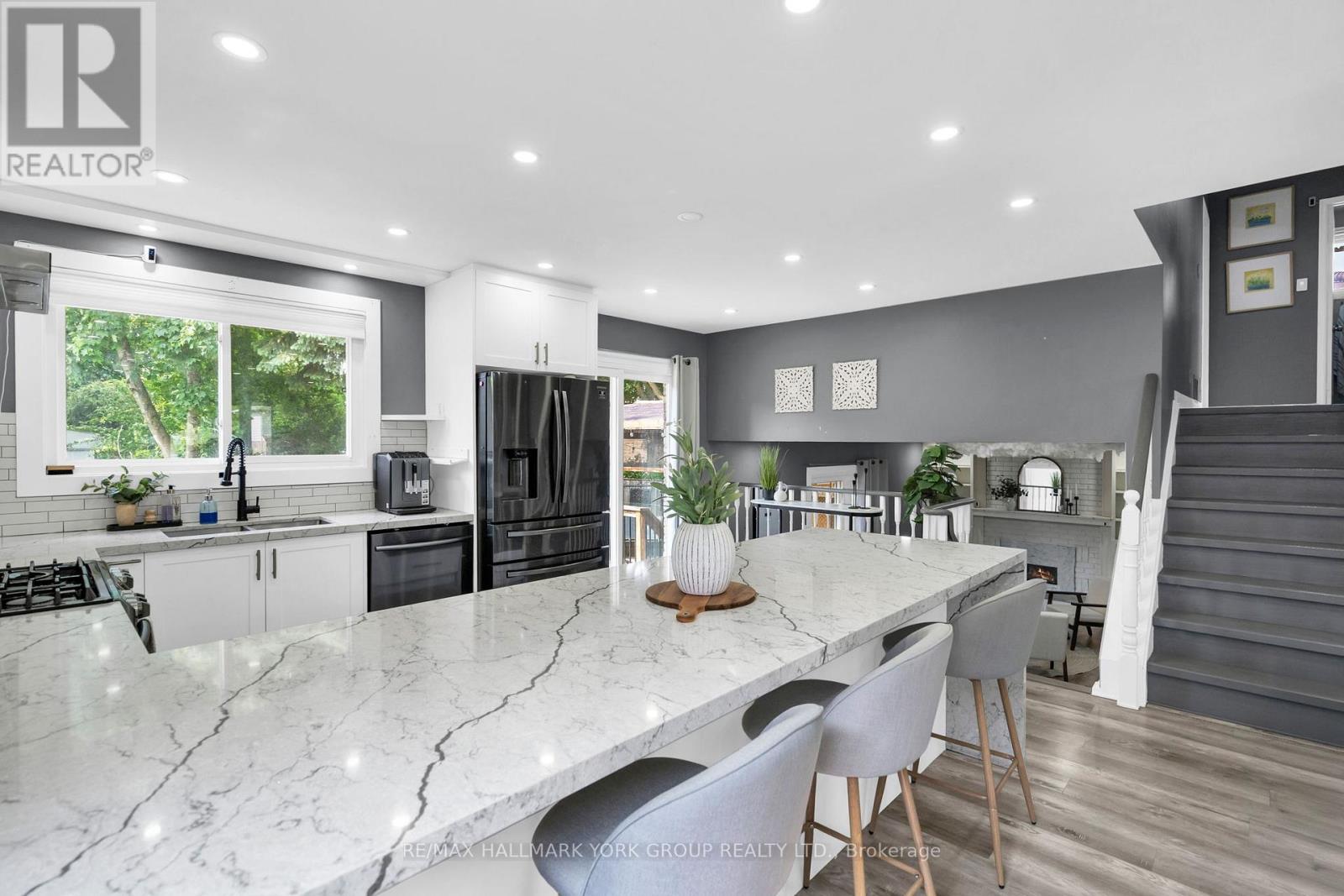 103 Wood Crescent, Bradford West Gwillimbury (Bradford), Ontario  L3Z 2G4 - Photo 17 - N12508806