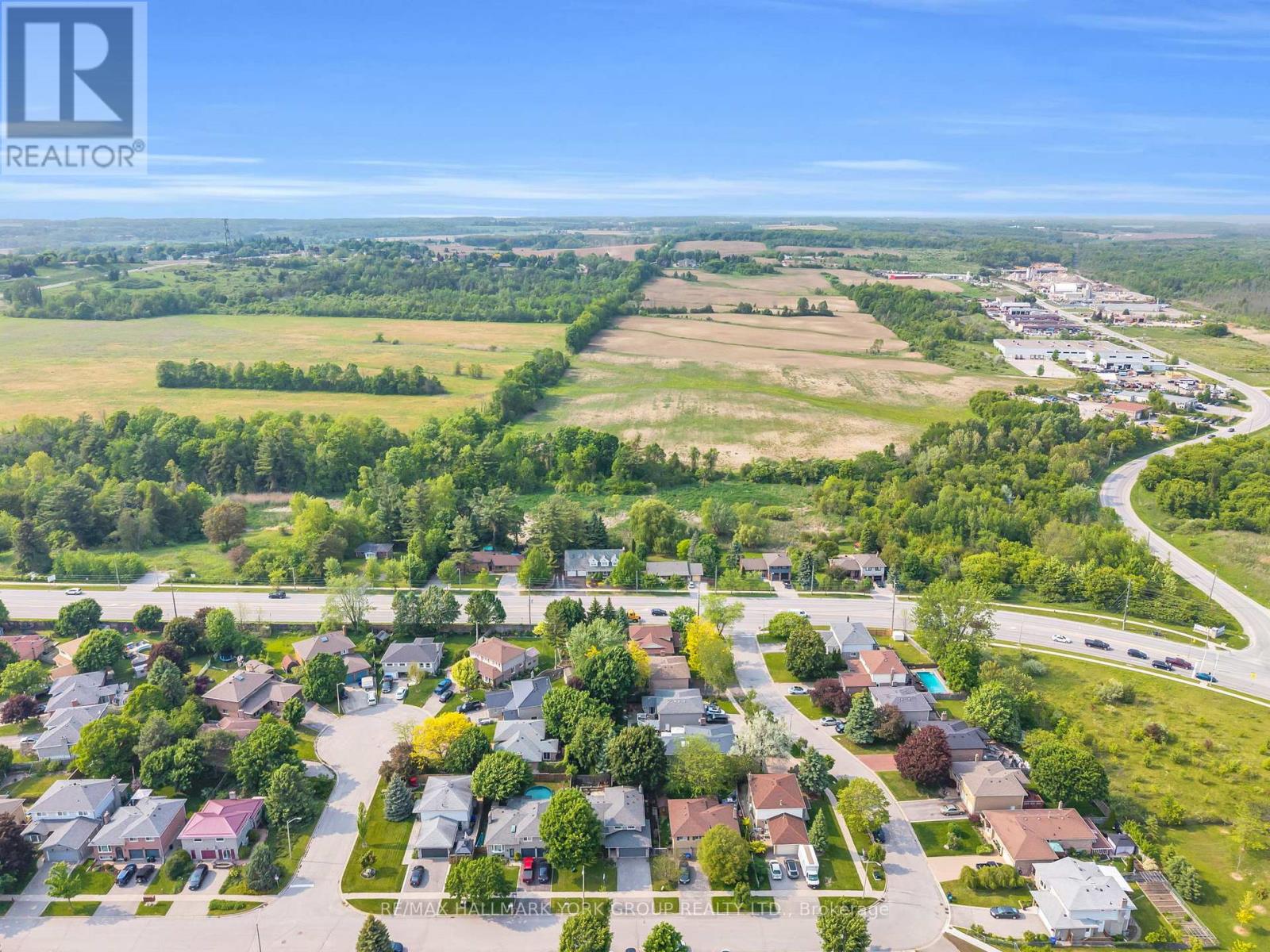 103 Wood Crescent, Bradford West Gwillimbury (Bradford), Ontario  L3Z 2G4 - Photo 45 - N12508806