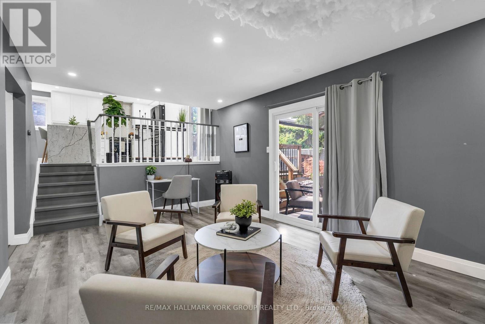 103 Wood Crescent, Bradford West Gwillimbury (Bradford), Ontario  L3Z 2G4 - Photo 9 - N12508806