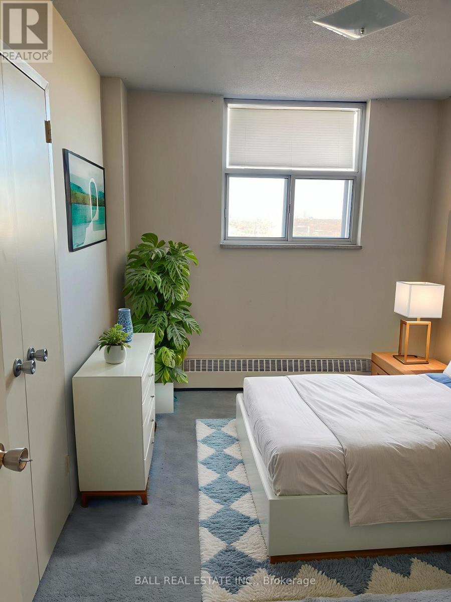 1610 - 5 Parkway Forest Drive N, Toronto, Ontario M2J 1L2 - Photo 11 - C12502628