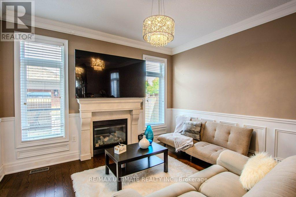 Upper - 38 Catherine Drive, Barrie, Ontario  L4N 6Z3 - Photo 7 - S12508670