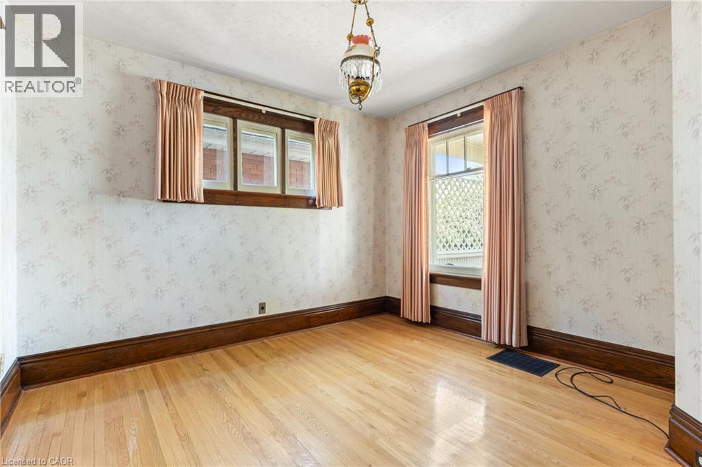 43 Mcnaughton Street, Cambridge, Ontario  N1R 1Z2 - Photo 8 - 40785542