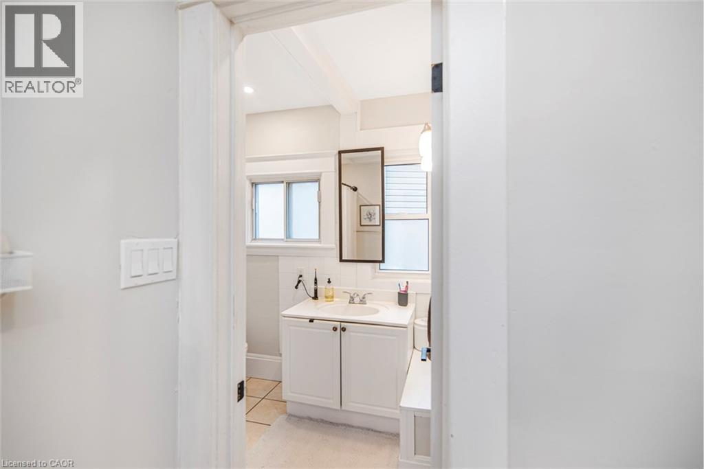 116 Carlton Street, St. Catharines, Ontario  L2R 1R3 - Photo 17 - 40784630